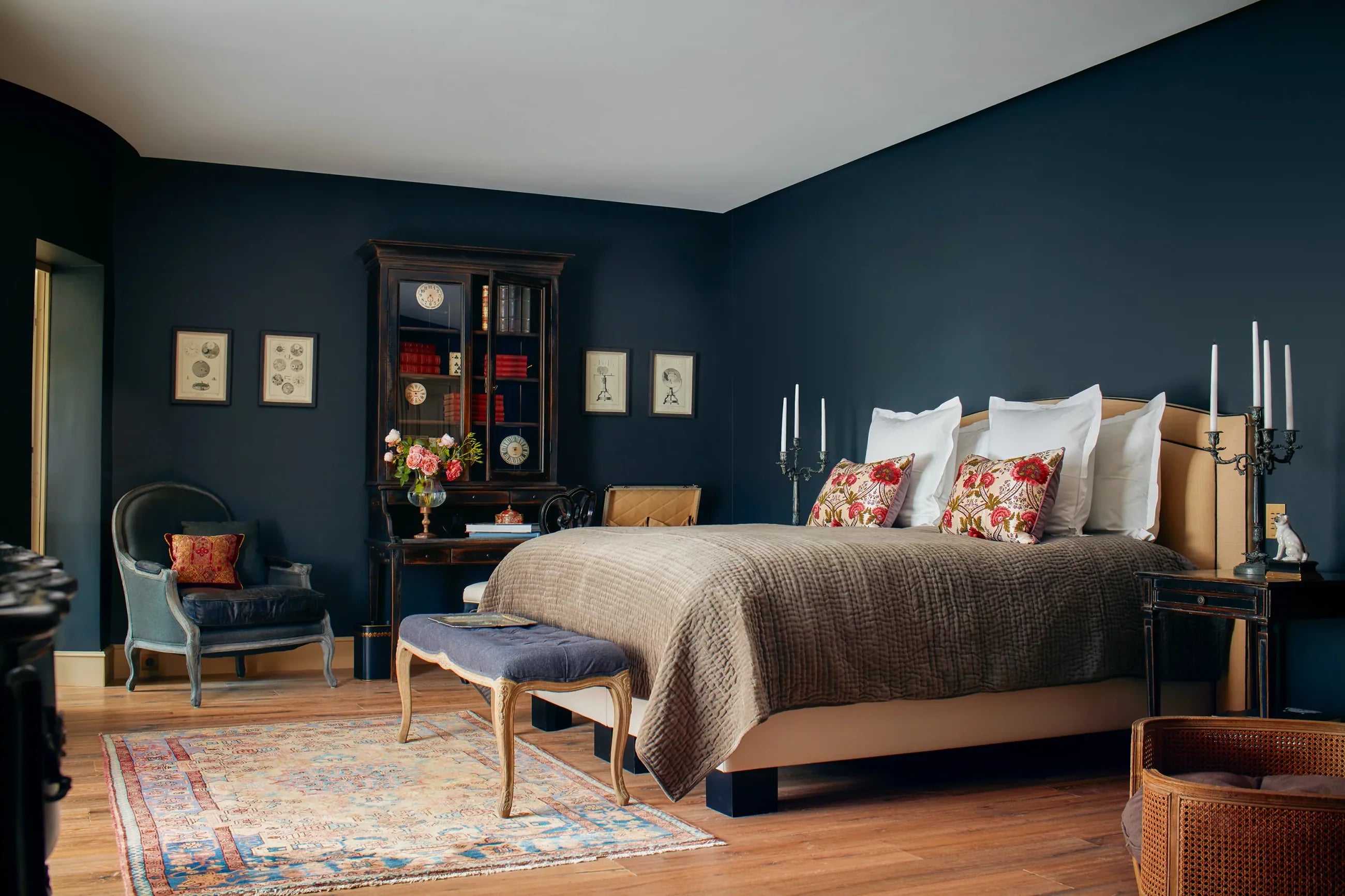Commercial laundry and linen service for hotels accommodation providers and Airbnb properties in Melbourne